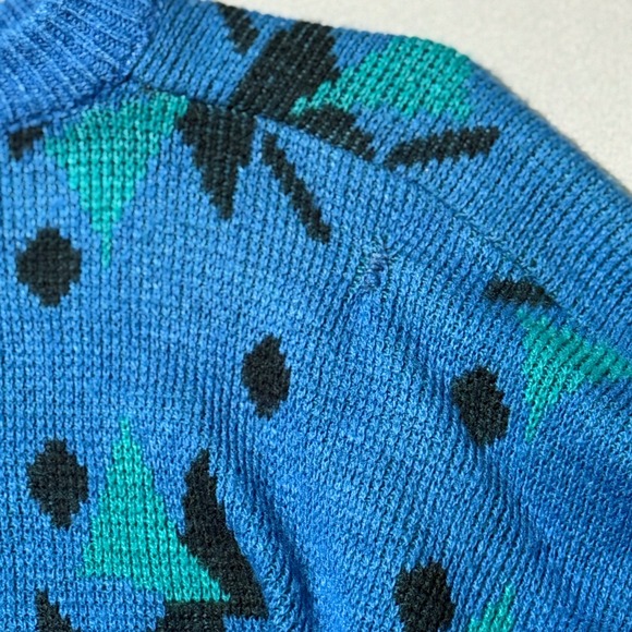 Vintage 80's Wrangler Blue Geometric Pattern Crewneck Sweater‎ Large - Picture 4 of 4